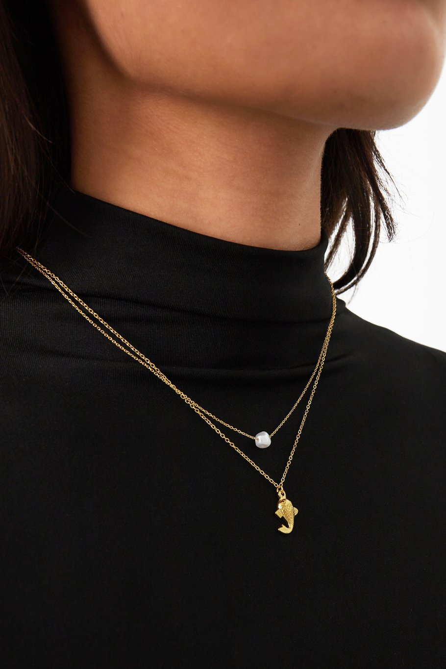 Fish and pearl Necklace - Gold color  Picture2
